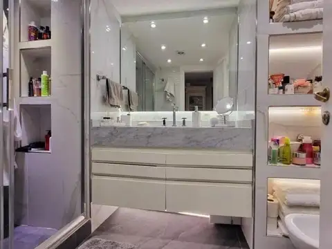 Departamento en Venta en Barrio Norte, USD 470.000