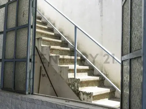 OPORTUNIDAD VENTA PH EN VILLA PUEYRREDON (SIN EXPENSAS)