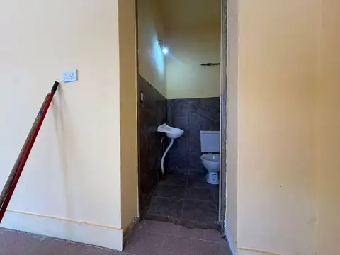 Local en Alquiler en Neuquen, $ 1.100.000