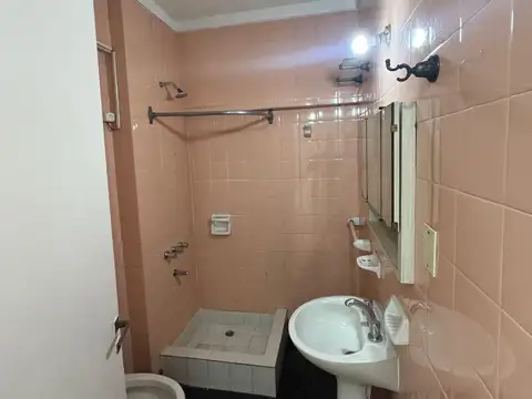 Departamento en alquiler en Remedios De Escalada