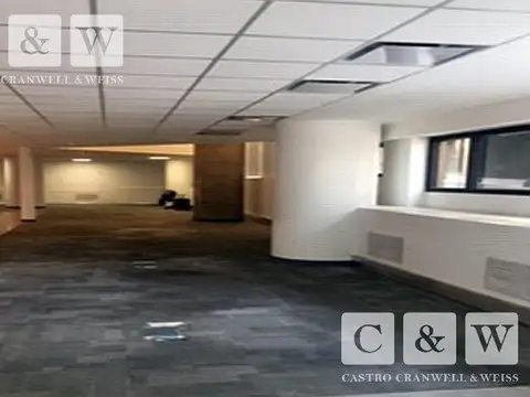 Oficina en Alquiler con 10 cocheras