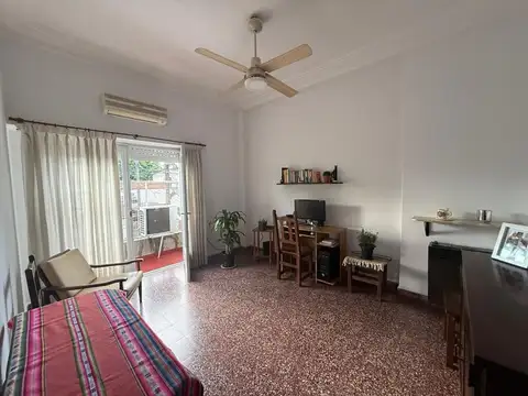 VIVIENDA 3 AMBIENTES CON TERRAZA EN BANFIELD