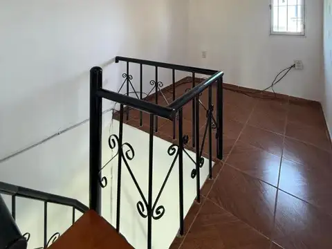 DUPLEX 2 DORMITORIOS Y PILETA EN ALQUILER, ARROYO SECO!