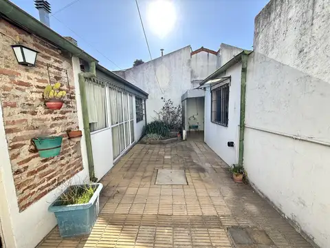 Casa en Venta en Temperley, USD 55.000