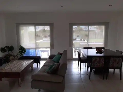 Casa en Venta en Haras Santa Maria, USD 275.000