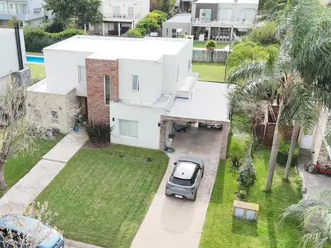 Casa en el barrio Harás Santa Maria - Los Eucaliptos