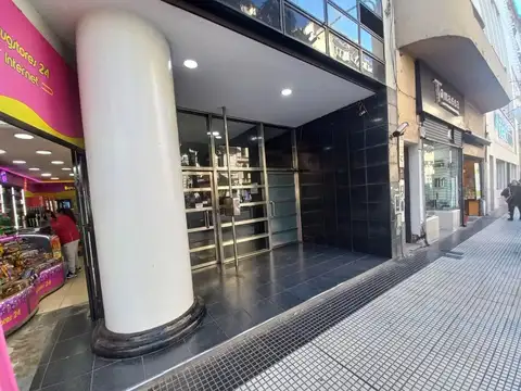 VENTA OFICINA/COMERCIAL/ AV CALLAO AL 200!