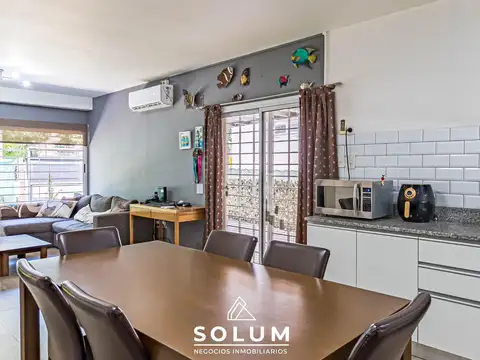 Casa 4 ambientes con 1 baño