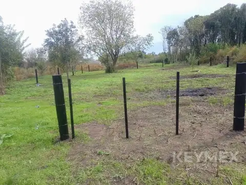 VENTA TERRENO 768 m2 PONTEVEDRA