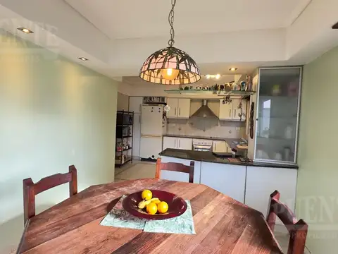 Casa 7 ambientes con 3 baños