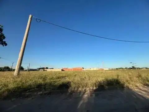 Terreno en Venta 28  mts Fondo