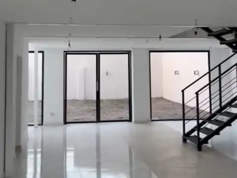 Local - Venta - Argentina, San Miguel - Paunero 1049