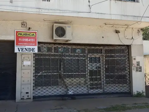 Local comercial/ Deposito en Don Torcuato