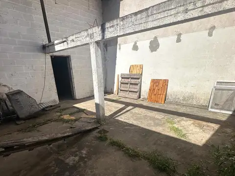 Local en Venta 60 años