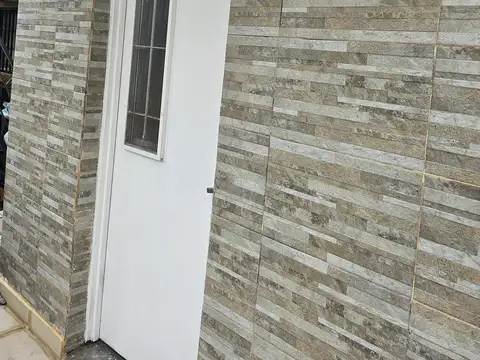 Depto Tipo Casa en Alquiler de 1 dormitorio