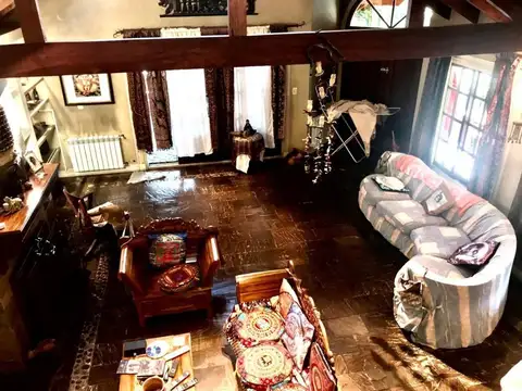 Casa 4 ambientes con 3 baños