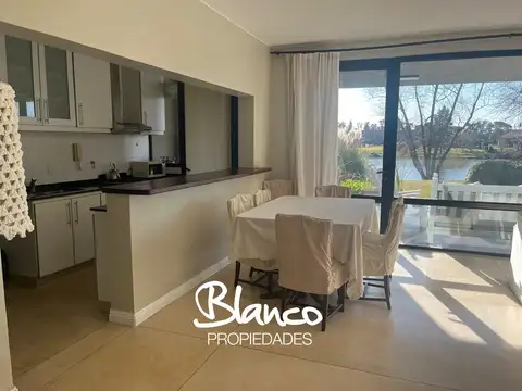 Departamento en Venta de 4 ambientes