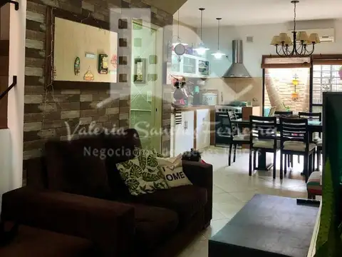 Casa en Venta al Este