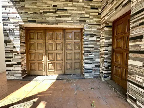 Casa 3 ambientes con 2 baños