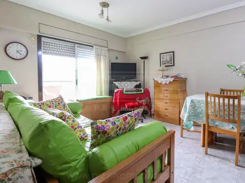 Vicente Lopez al 2900 entre Aguer y San Martin