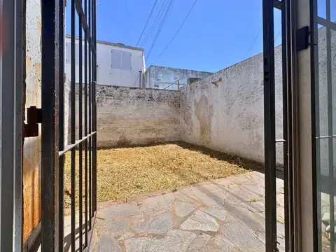 Depto Tipo Casa en Venta de 2 ambientes