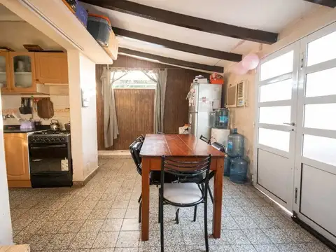 Depto Tipo Casa en Venta con 1 cocheras