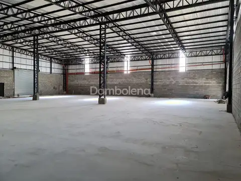 Galpon en Alquiler A Estrenar