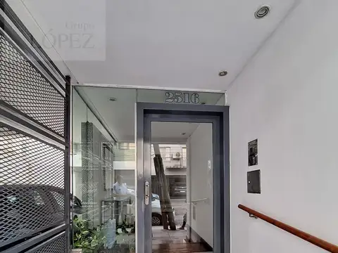 Alquiler departamento 2 ambientes en Olivos - luminoso, con balcón