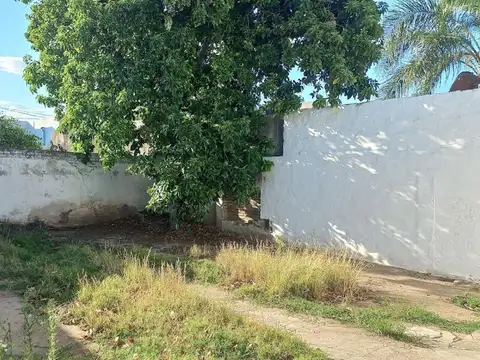 CASA + Local Comercial en VENTA en B°  La France