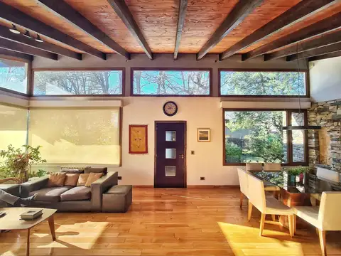 El Once, Villa La Angostura