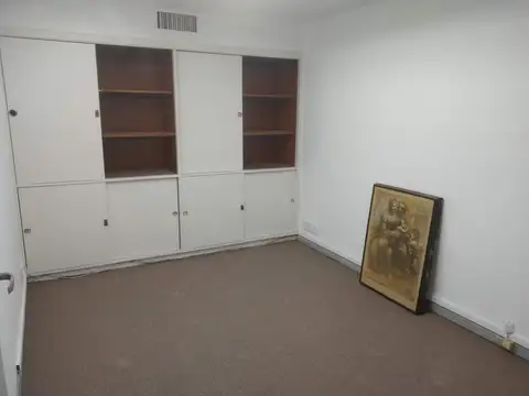 Oficina en Alquiler 45 años