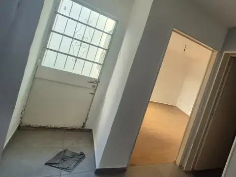 Depto Tipo Casa en Venta en Villa Ballester, USD 62.500