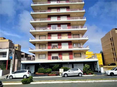 Av.Costanera 2400, Piso 5