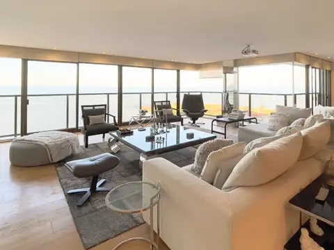 Rambla República del 100