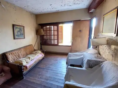 Casa en Venta de 5 dormitorios