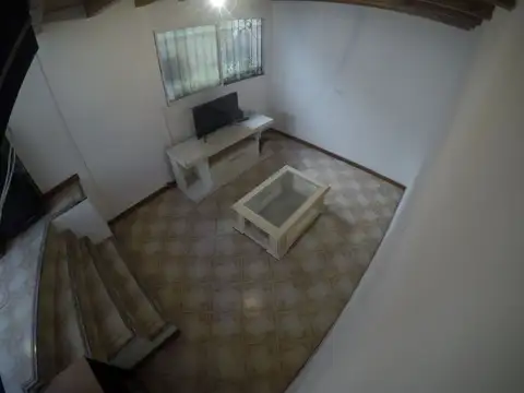 Depto Tipo Casa en Venta 49 años