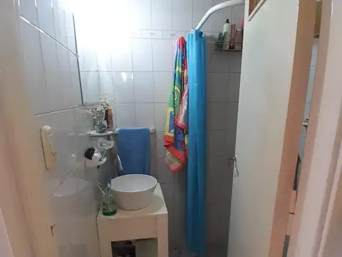 VENTA DEPTO 1 AMB A LA CALLE CON BALCON FRANCES