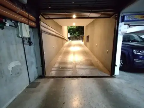 Calle 6 entre diagonal 74 y 44 500