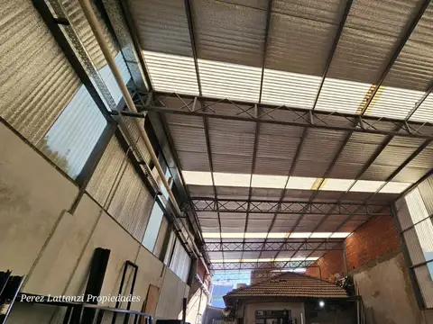 Venta Galpón de 504 m2 en Hurlingham