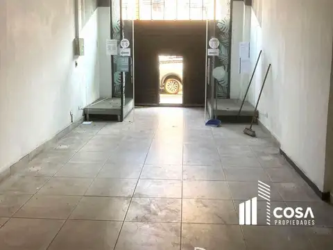 Local en Alquiler en Centro, $ 2.700.000