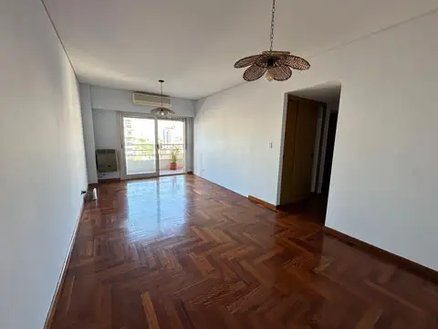 Av. La Plata al 600 Departamento de 3 ambientes en Alquiler en Caballito