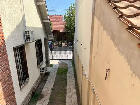 Casa en Venta en Ramos Mejia Sur, USD 300.000