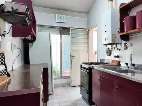 Casa 4 ambientes con 1 baño