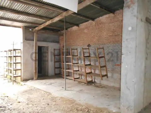 Local en Venta 62 años