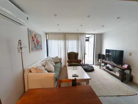 Depto Tipo Casa en Venta de 2 ambientes