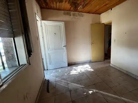 Casa en Venta en Campana, USD 42.000