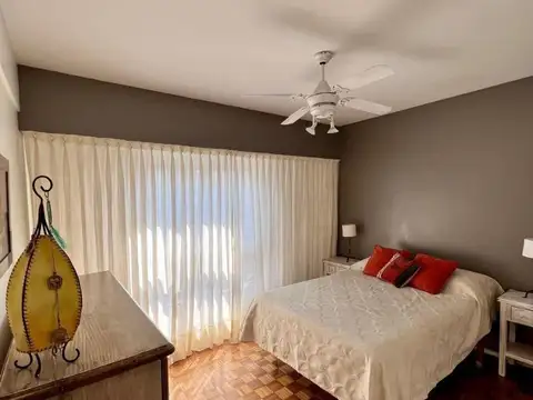 Departamento luminoso en 13 piso con 3 dormitorios