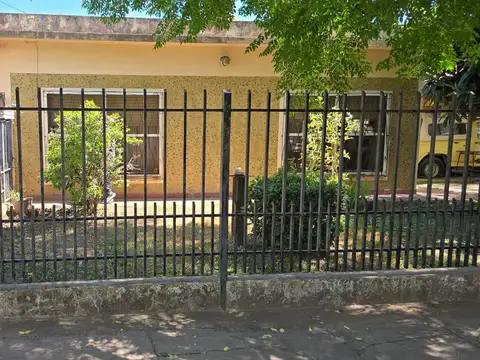 Casa en Villa Gobernador Udaondo