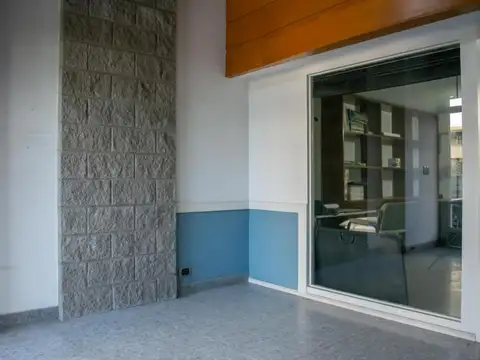 Hipólito Yrigoyen 1465