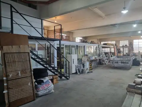 Galpon en Venta en Martinez, USD 295.000